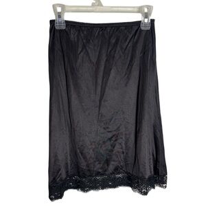 Vintage Black nylon satin lace trim half slip size small